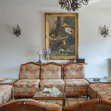 Villa Aurora *