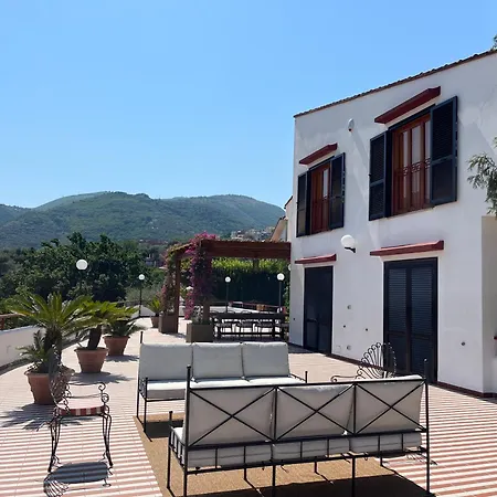 Aurora Villa Vico Equense